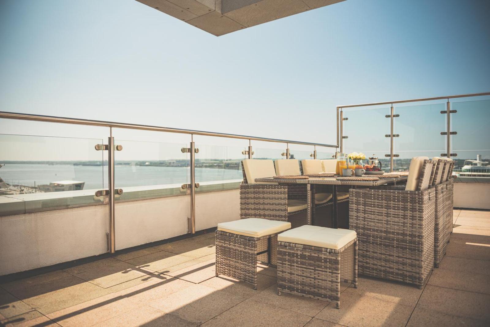 Novu Apartments Liverpool Waterfront Екстер'єр фото